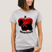 私はスコットランドテリア、愛の大きい赤いハートを愛します Tシャツ (正面)