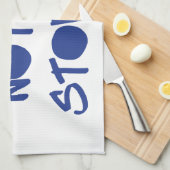 私はストップやる気を起こさせるなトレーニングの体育館ではないです キッチンタオル (四つ折り)