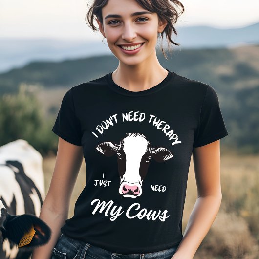 私はセラピー牛は必要ない Tシャツ