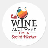 私はソーシャルワーカーで好きなだけワインが飲める ラウンドシール (正面)
