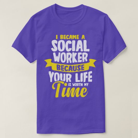 私はソーシャルワーカーになった Tシャツ (デザイン正面)