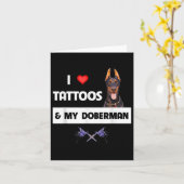 私はタトゥーと私の(犬)ドーベルマン・ピンシェル犬タトゥーが大好き カード (黄色い花)