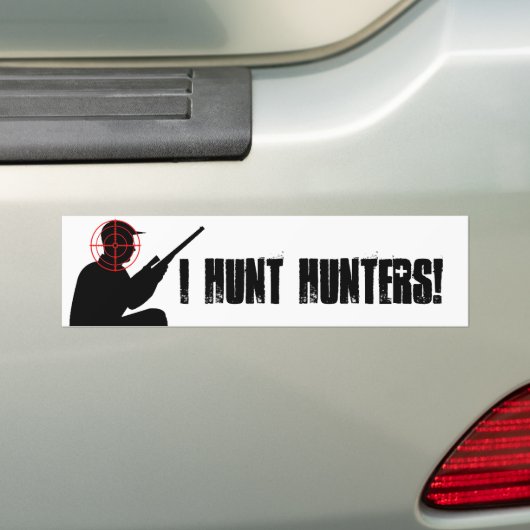 私はターゲットステッカーを持つハンターを捜します バンパーステッカー (車上)