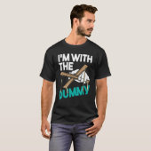 私はダミーの腹話術人形遣いの腹話役と一緒にいる Tシャツ (正面フル)