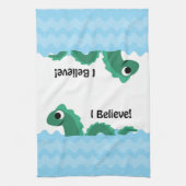 私はチャンピオンに湖のChamplainモンスターを信じます キッチンタオル (縦)