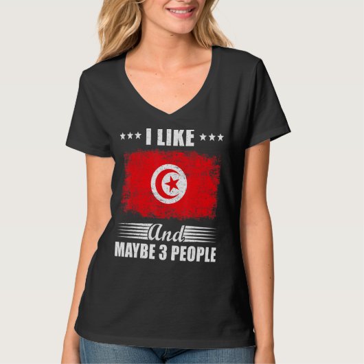 私はチュニジアが好きで、おそらく3人のチュニジア国旗が好きだ Tシャツ (正面)