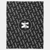 私はテニス文字ハート白黒任意の色が大好き フリースブランケット (正面)