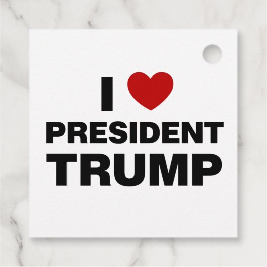 私はトランプ大統領ハートを愛する フェイバータグ (裏面)