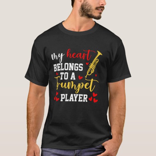 私はトランペット奏者の夫の妻のカップルBFFが大好き Tシャツ (正面)