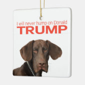 私はドナルドトランプを決して食べない! セラミックオーナメント (左)