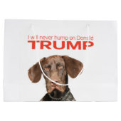 私はドナルドトランプを決して食べない！ ラージペーパーバッグ (裏面)