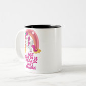 私はドラマチックな怠惰ユニコーンである必要がある ツートーンマグカップ (正面左)