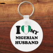 私はナイジェリア人の夫を愛している キーホルダー (正面)
