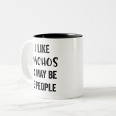 私はナチョスと多分3人が好きだ ツートーンマグカップ (正面左)