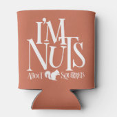 私はナッツ – リスおもしろいレル愛好家 缶クーラー (裏面)