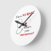 私はナースだ、あなたの超大国 ラウンド壁時計 (傾斜)