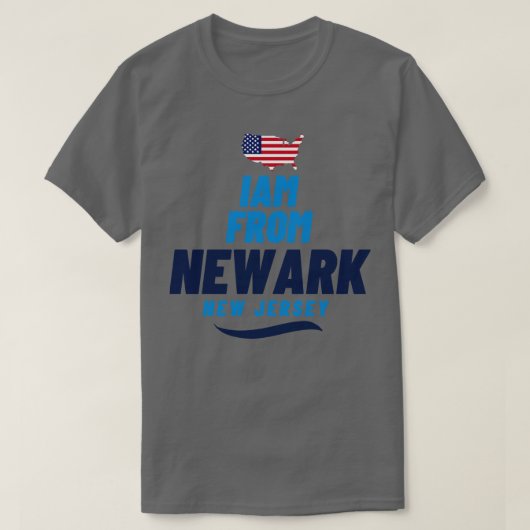 私はニューアーク・アメリカン・ラバーズ出身だ Tシャツ (デザイン正面)