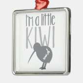 私はニュージーランドのかわいい鳥を持つ小さいキーウィです メタルオーナメント (左)