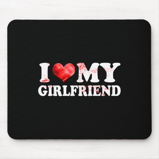 私はハート私のガールフレンドはBoのためのバレンタインのカップルを愛する マウスパッド (正面)
