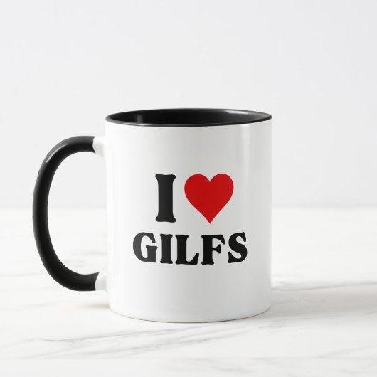 私はハートGILFと成熟したセクシーな祖母が大好き マグカップ (左)
