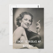 私はバストサイズを増やすためにタバコを吸う! ポストカード (正面/裏面)