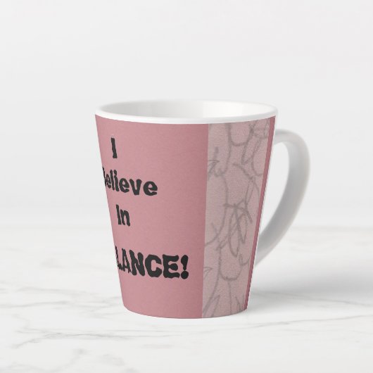 私はバ信じアンス！ カフェラテマグ (右アングル)