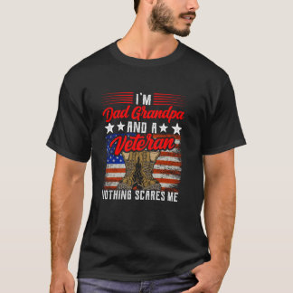 私はパパおじいちゃん退役軍人何も怖くないダ Tシャツ