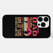 私はパパの誇りを持った息子で素晴らしも父が怖くない iPhoneケース (裏面横)