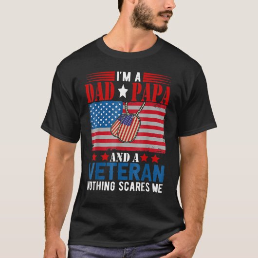 私はパパパパと退役軍人何も私アメリ怖い Tシャツ (正面)