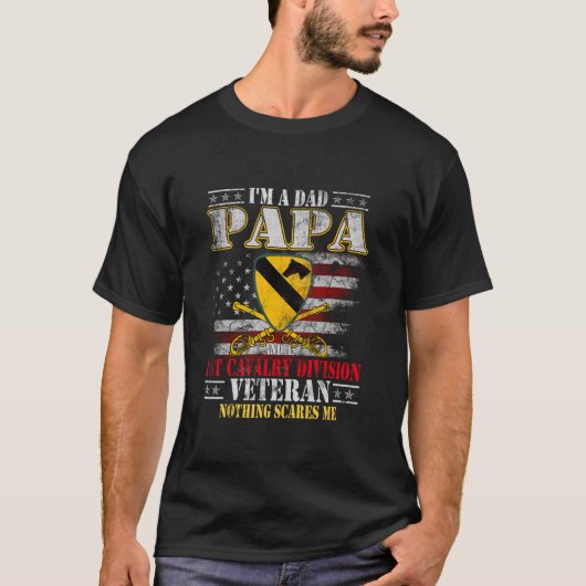 私はパパパパ1騎兵師団退役軍人父 Tシャツ (正面)