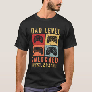 私はパパ2024までレベルアップDaddyレベルUに昇格 Tシャツ