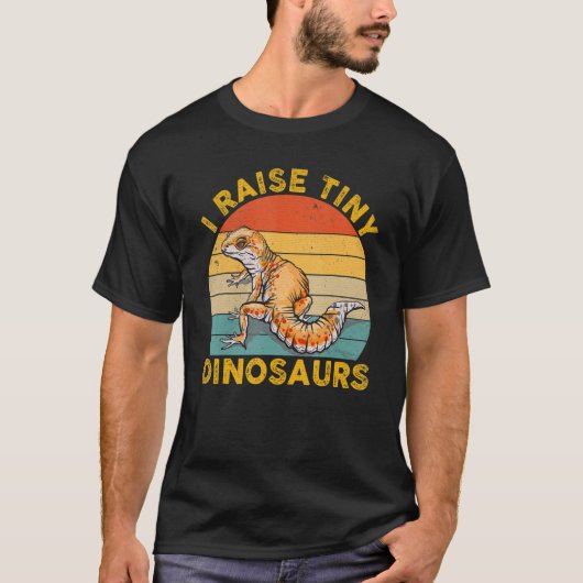 私はヒョウのゲッコのために小さな恐竜を育てる Tシャツ (正面)