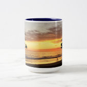 私はビタミンの海のマグを必要とします ツートーンマグカップ (中央)