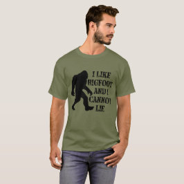 私はビッグフットが好きで嘘をつけない Tシャツ