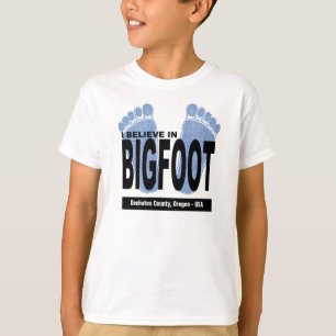 私はビッグフットで信じます Tシャツ