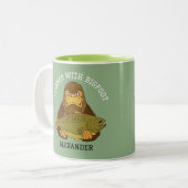 私はビッグフットと釣りおもしろい魚釣りキャンプ ツートーンマグカップ (正面左)