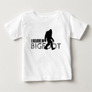 私はビッグフットのおもしろいなサスカッチで信じます ベビーTシャツ