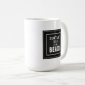 私はビーチに行くために待つことができません コーヒーマグカップ (正面右)