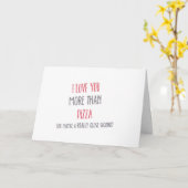 私はピザより**愛している**誕生日カード カード (黄色い花)