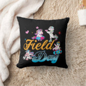 私はフィールドの日の魔法のユニコーンプレイインのためにここにいる クッション (ブランケット)