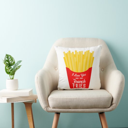私はフライドポテトよりも君を愛しフランスのている クッション (椅子)