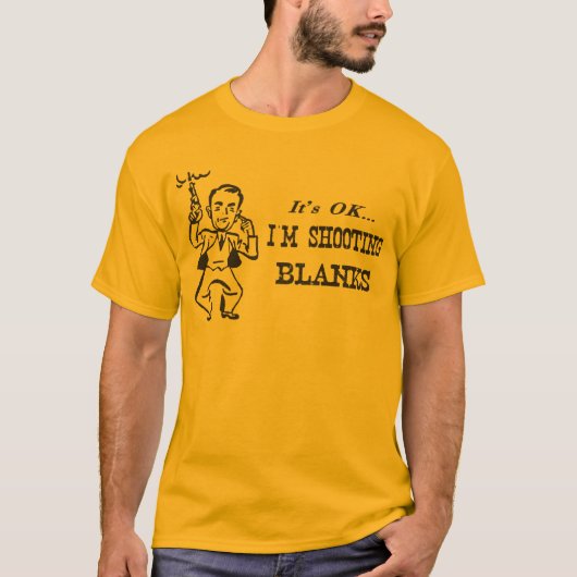 私はブランクを撃っています Tシャツ (正面)