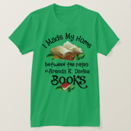 私はブレンダK Davies Booksのページの間に住んでいる Tシャツ