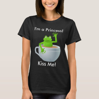 私はプリンセスキスMe Frog in Teacup Women's Tシャツ