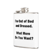 私はベッドから出て服を着ている フラスク (左)