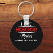 私はホラー映画が好きで、3人が好きかもしれない キーホルダー (正面)