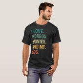 私はホラー映画と私の犬のレトロヴィンテージファンが大好き Tシャツ (正面フル)
