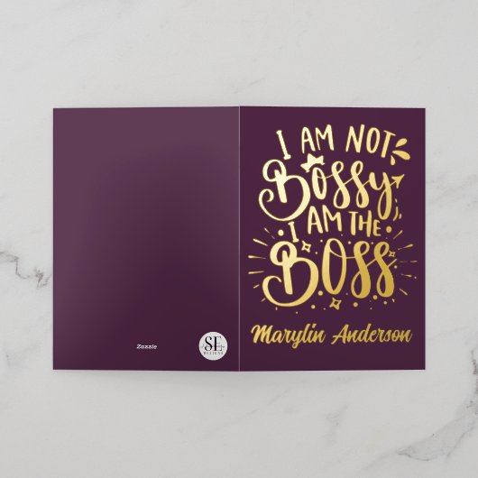 私はボッシーではない私はボスグリッタータイポグラフィ 箔シーズンカード (外側レイダウン)