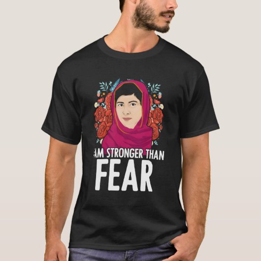 私はマララ・ユサフザマララを恐れるよりも強い Tシャツ (正面)