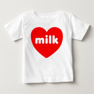 「私はミルク」のベビーのTシャツ愛します ベビーTシャツ